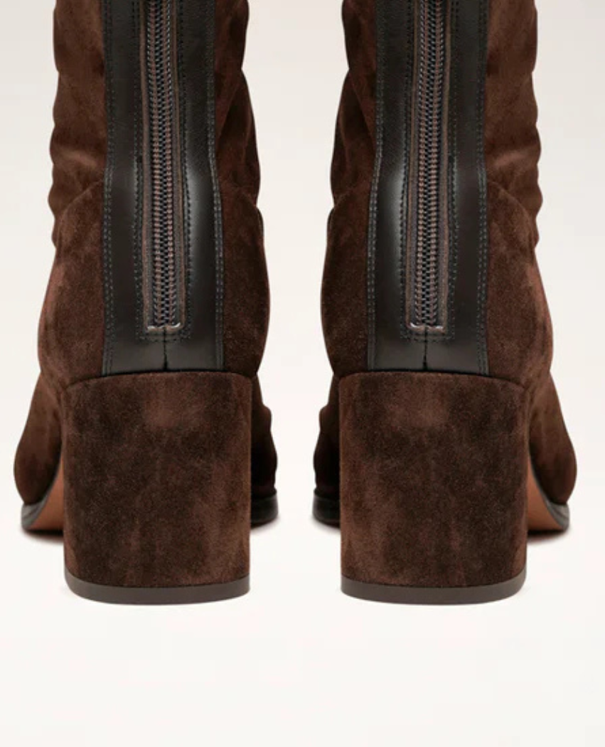 Liora | Kvadratiska stövlar med klack