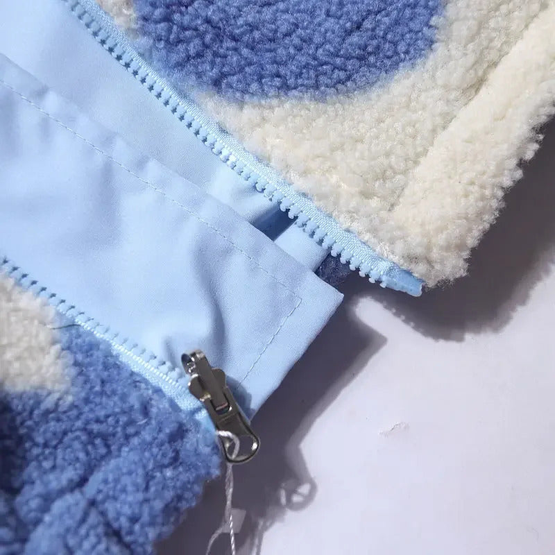 Liora™ - Vändbar jacka med hjärtmönster